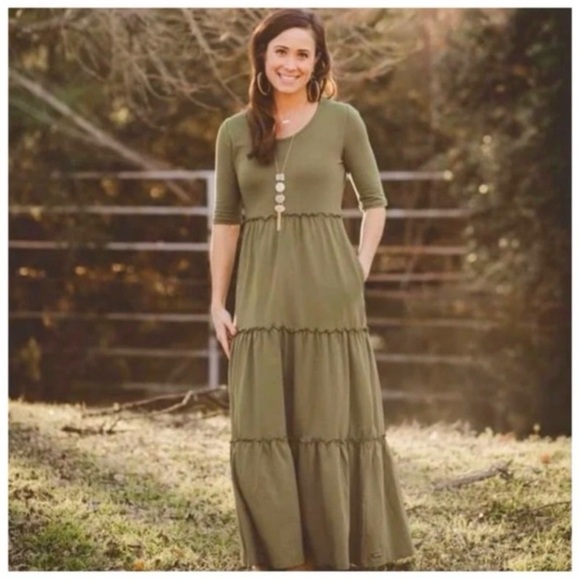 MATILDA JANE Olive Tiered Maxi Dress MATILDA JANE Olive Tiered Maxi Dress